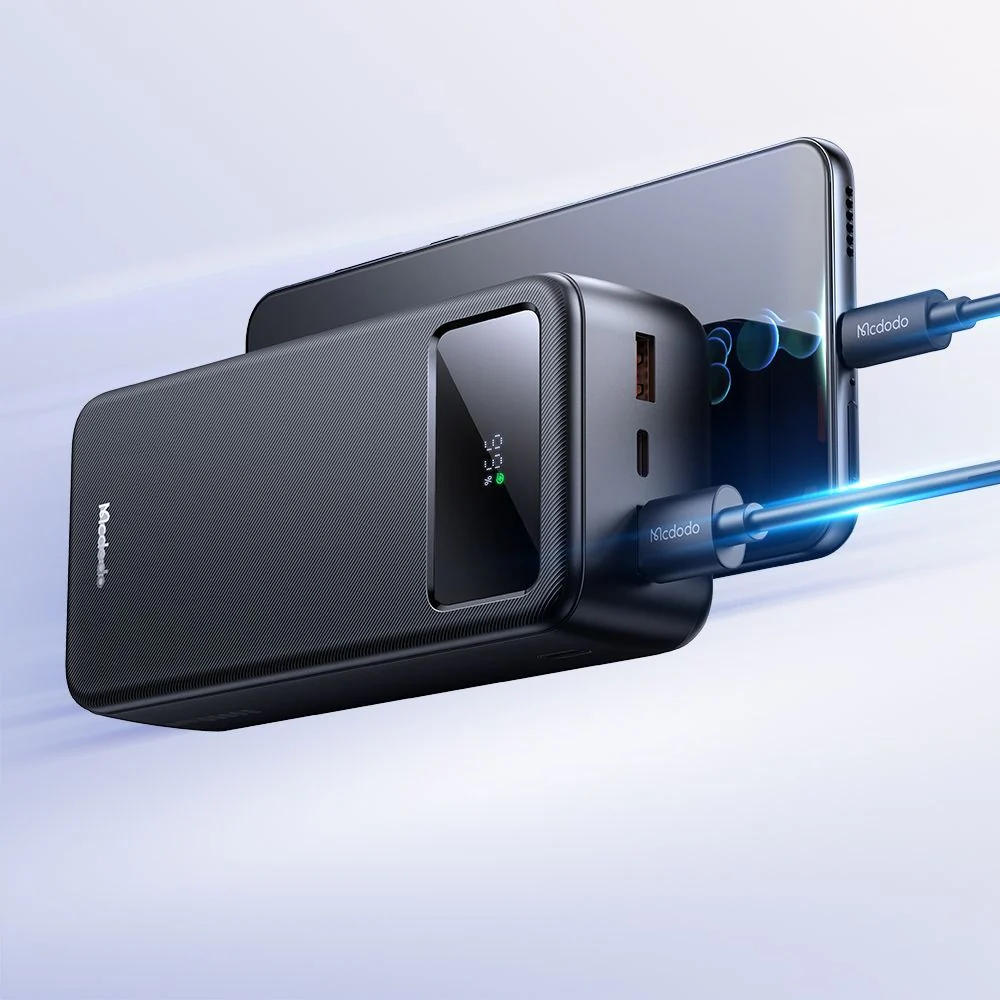 McDodo MC-4240 External Battery, 30000mAh, 22.5W, QC + PD, 2 x USB-A - 1 x USB-C, Black - Image 6